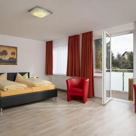 Hotel Nora 3*