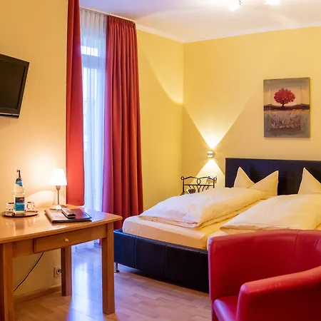 Nora 3* באד קרוצינגן