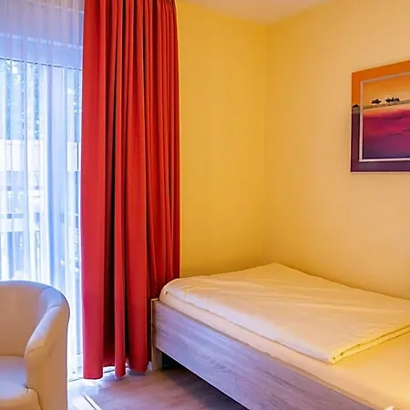 Hotel Nora 3*