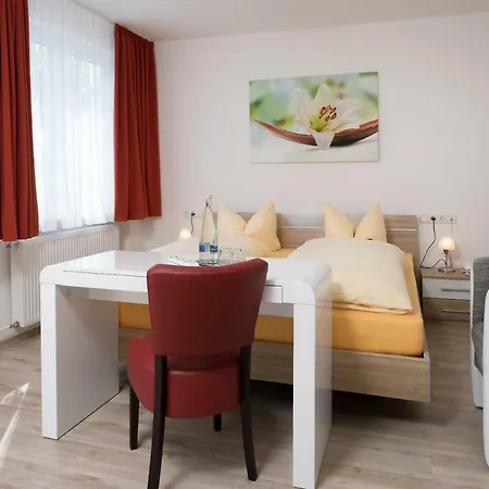 Hotel Nora 3*