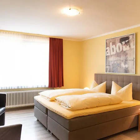 Nora 3* באד קרוצינגן